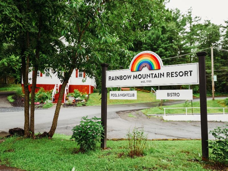 Rainbow Mountain Resort image
