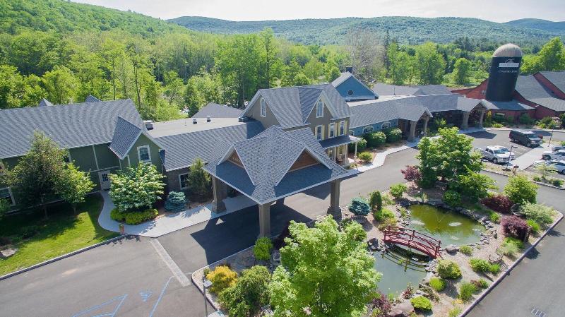 Emerson Resort & Spa image
