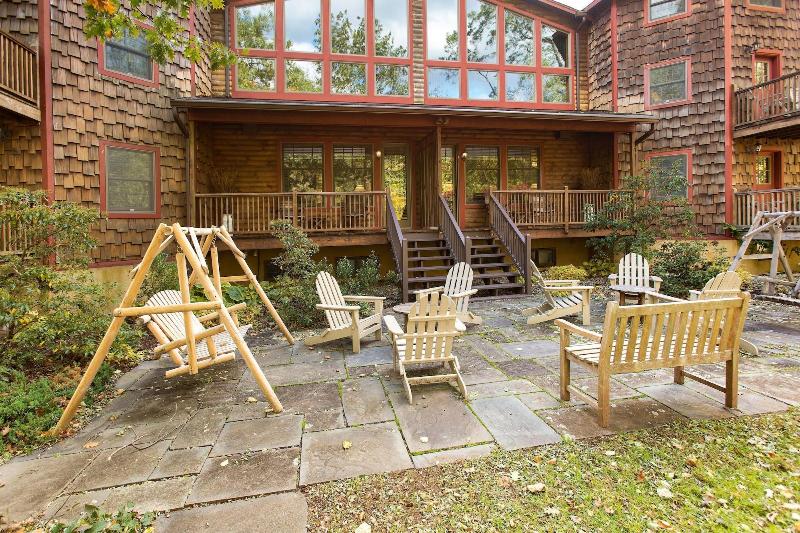 Emerson Resort & Spa image