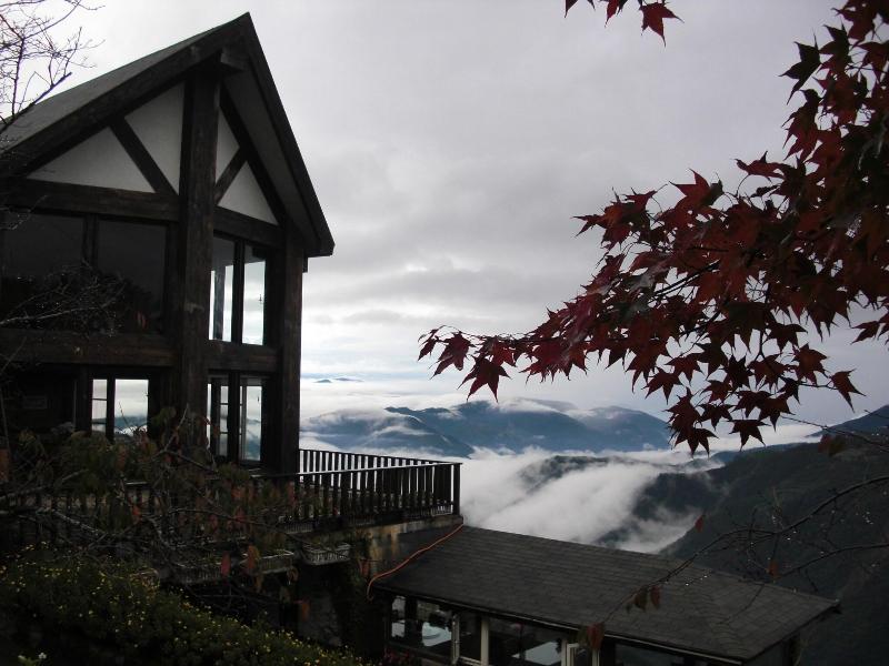 Top-Cloud Villa