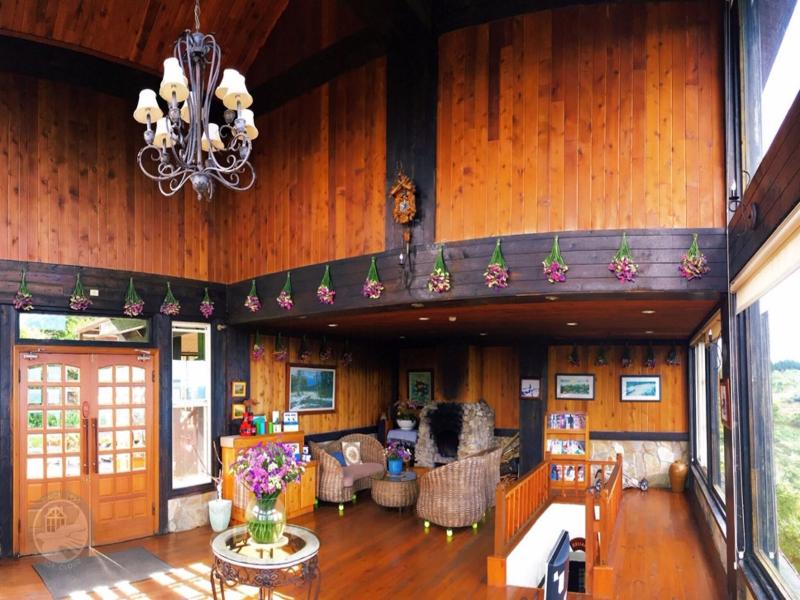 Top-Cloud Villa