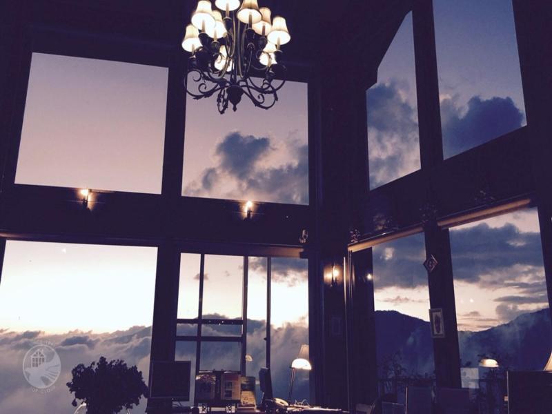 Top-Cloud Villa