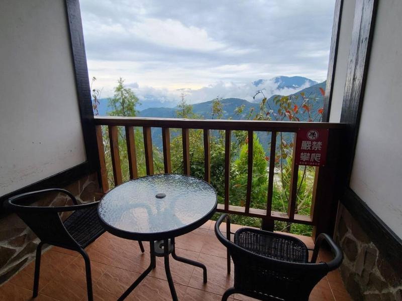 Top-Cloud Villa