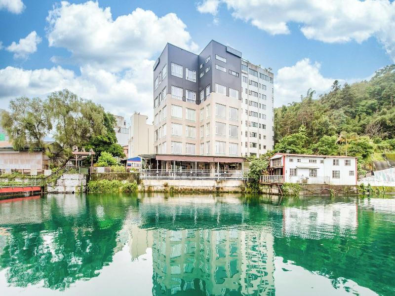 Shui Yang Boatel Hotel image