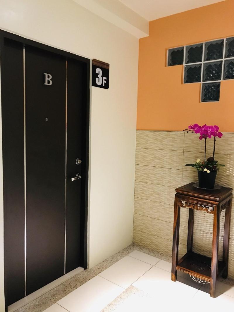 Orange House B&B Juifen image