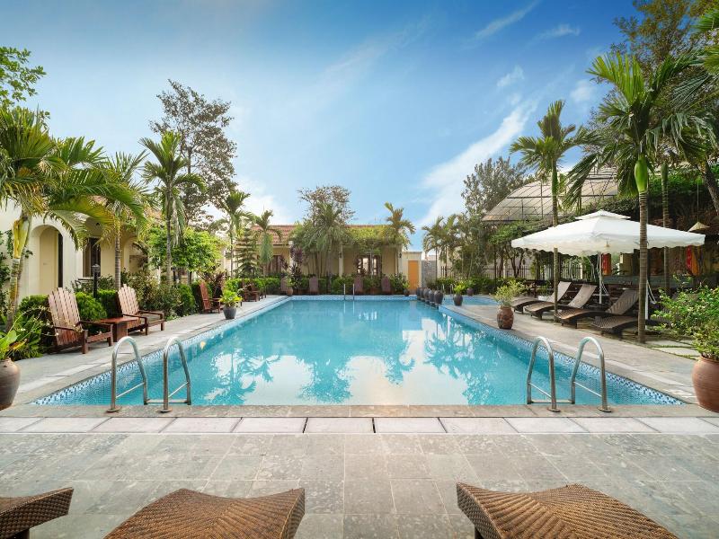 Dong Ne Hotel & Resort image
