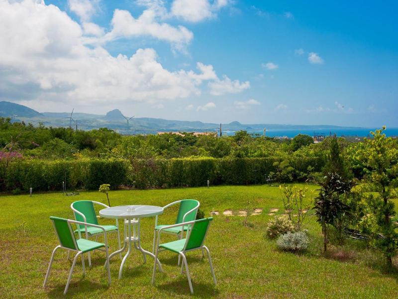 The Tree Bed And Breakfast image