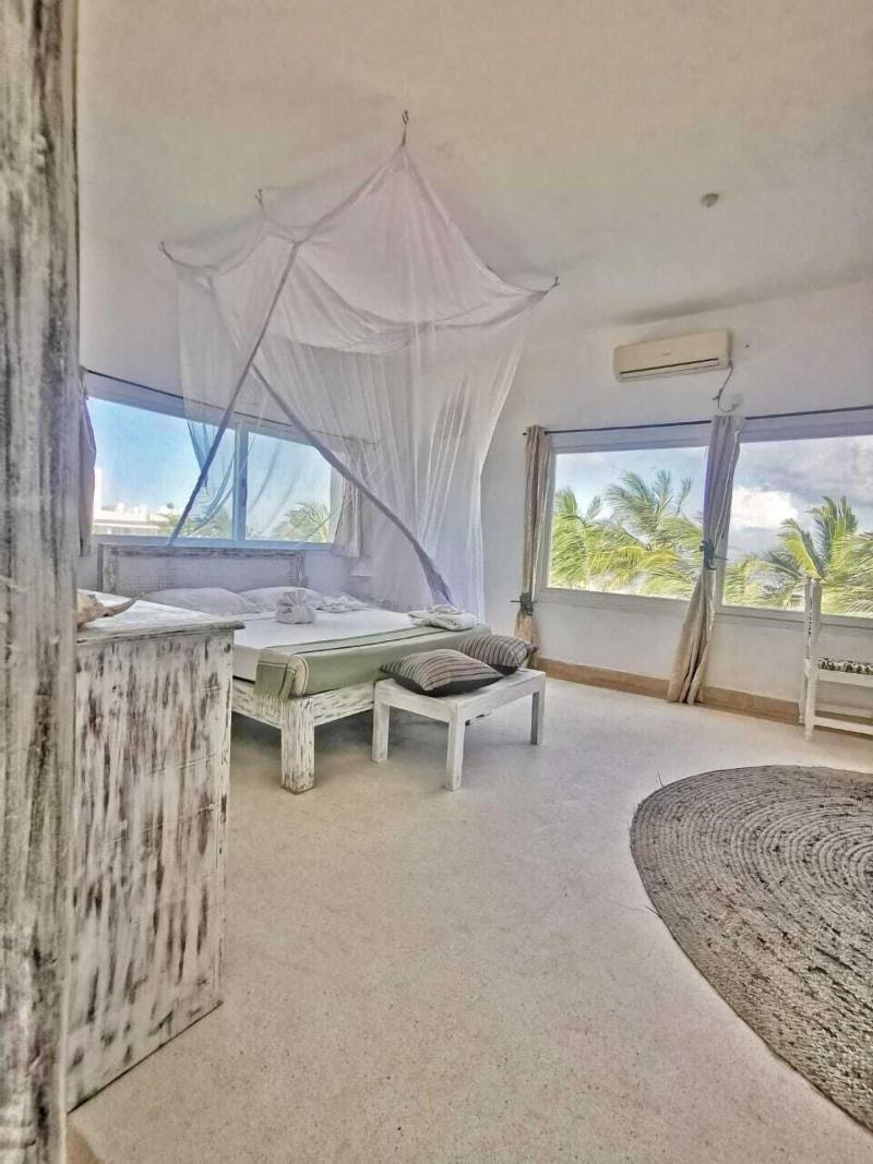 Life Resort St.Thomas Royal Palm image