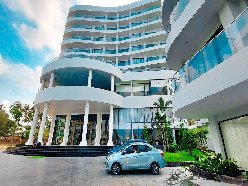 Sunset Beach Resort & Spa