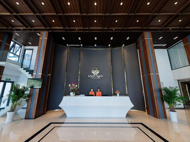 Sunset Beach Resort & Spa
