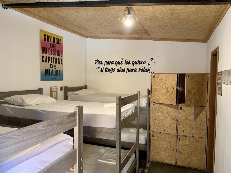Hostel A Coroa image