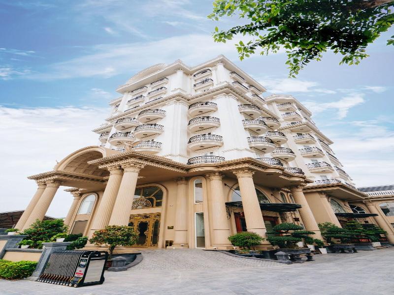 Manh Quan Luxury Hotel