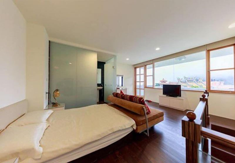 Light Dew Bed And Breakfast image