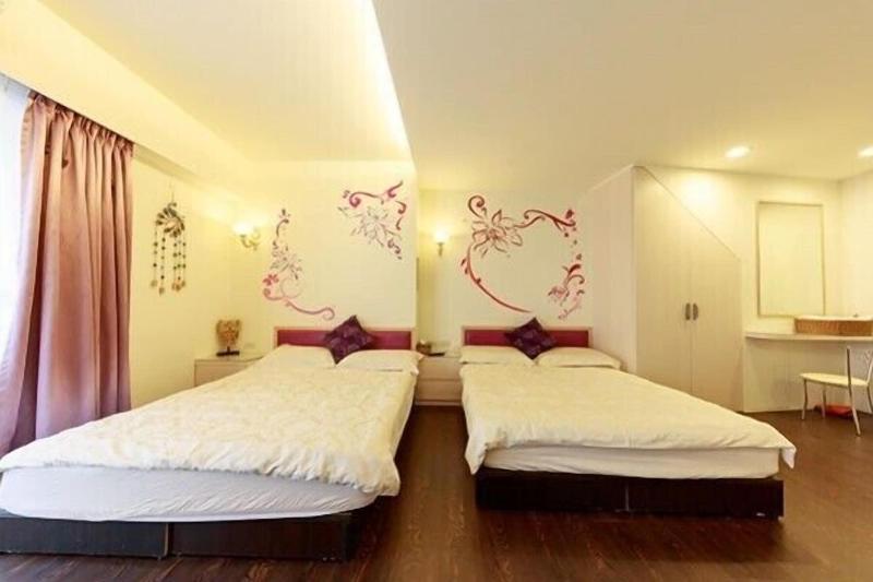 Light Dew Bed And Breakfast image