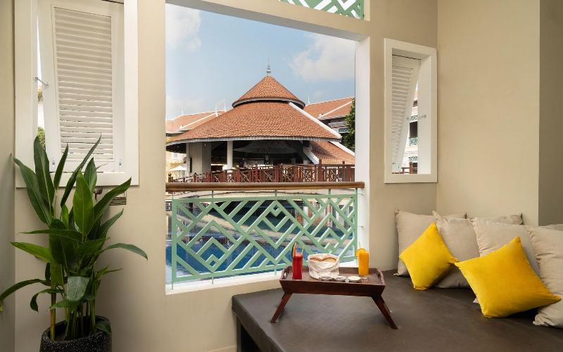 The Royal Family Suites By Memoire Palace Resort & image