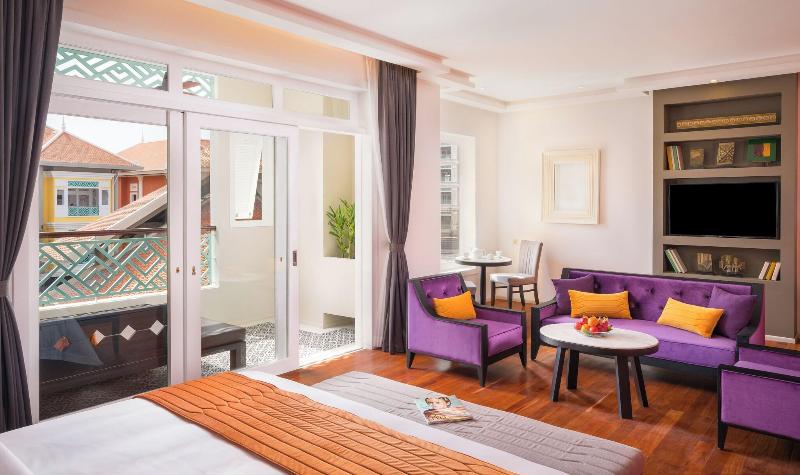 The Royal Family Suites By Memoire Palace Resort & image
