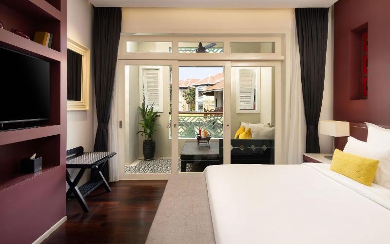 The Royal Family Suites By Memoire Palace Resort & image