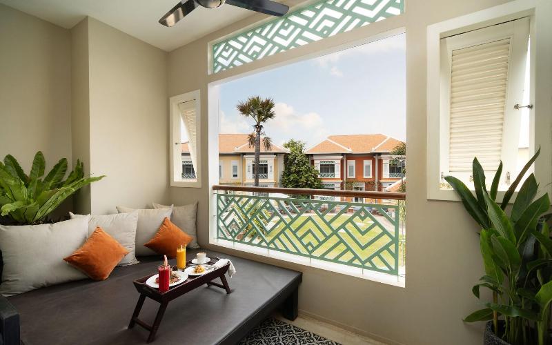 The Royal Family Suites By Memoire Palace Resort & image