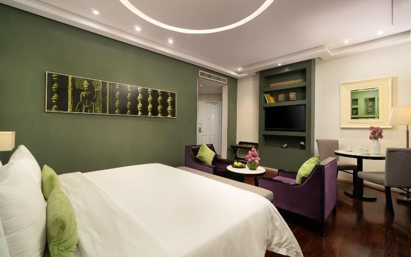 The Royal Family Suites By Memoire Palace Resort & image