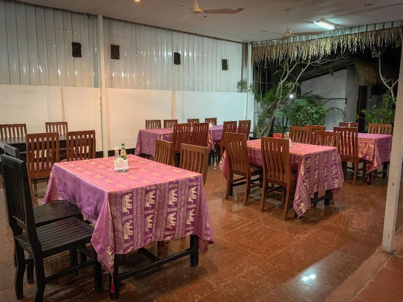 Cheata Inn image