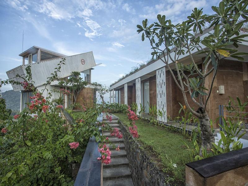 Seven Havens Residence