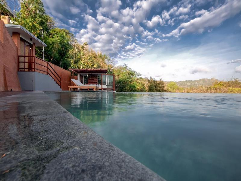 Seven Havens Residence