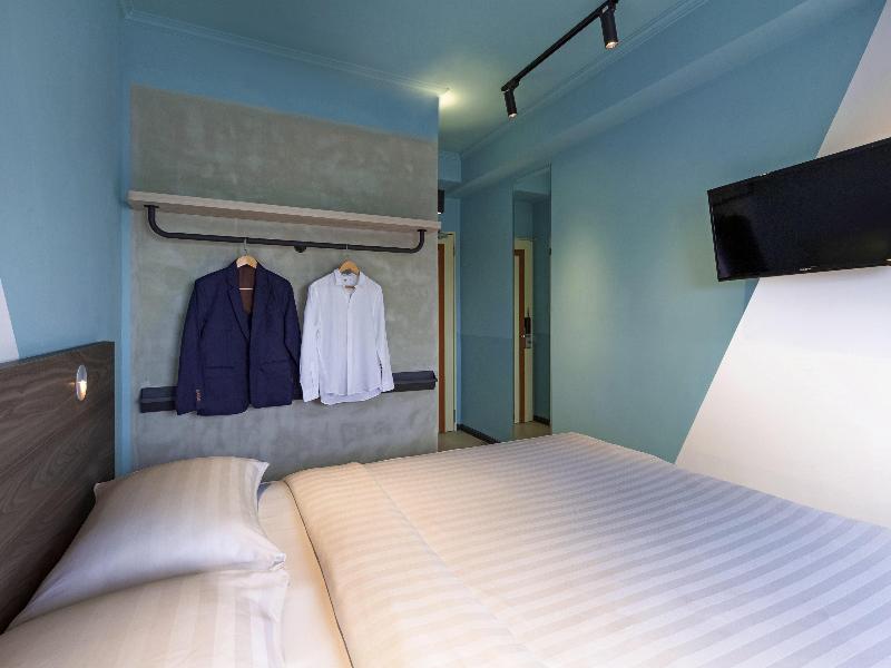 ibis budget Phnom Penh Riverside image