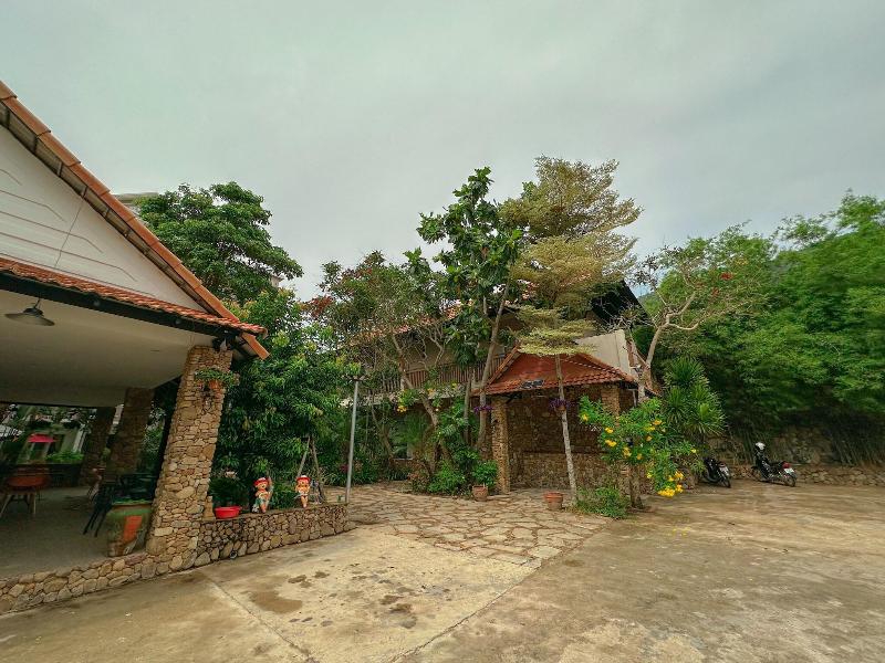Raingsey Bungalow image