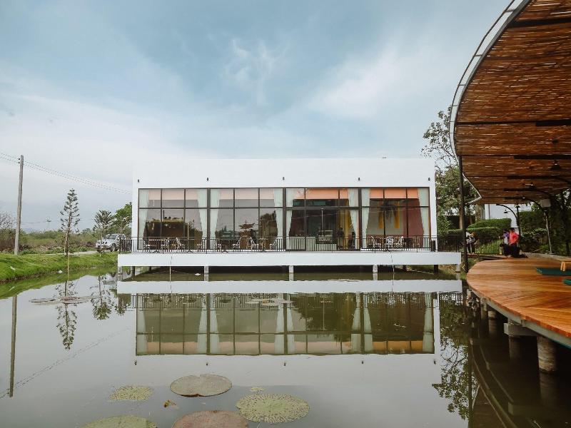 The Sea-Cret Garden Hua Hin image