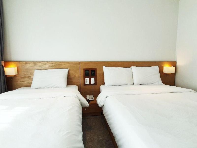 Jeju Ocean Square Resort image