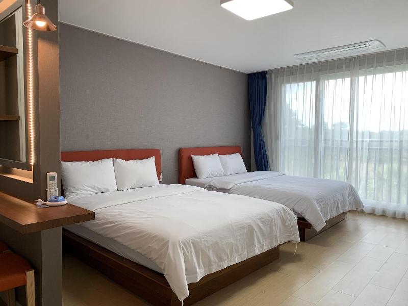 Jeju Ocean Square Resort image