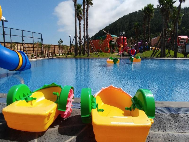 Blue Whale Resort