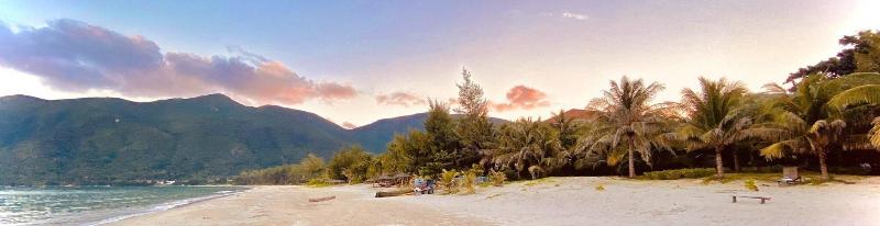 Tan Son Nhat Con Dao Resort image