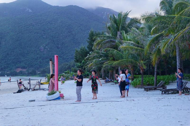 Tan Son Nhat Con Dao Resort image