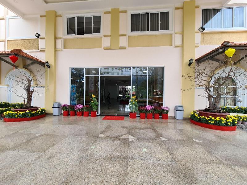 Tan Son Nhat Con Dao Resort image