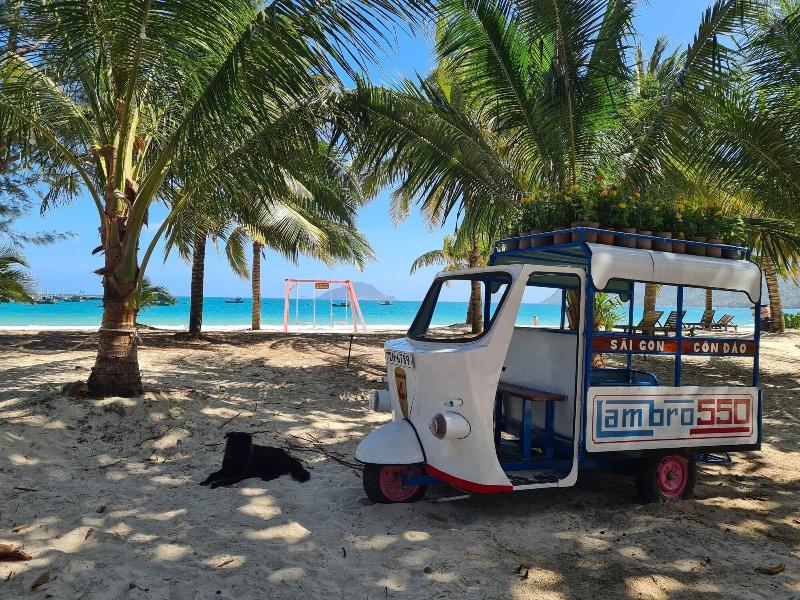 Tan Son Nhat Con Dao Resort image