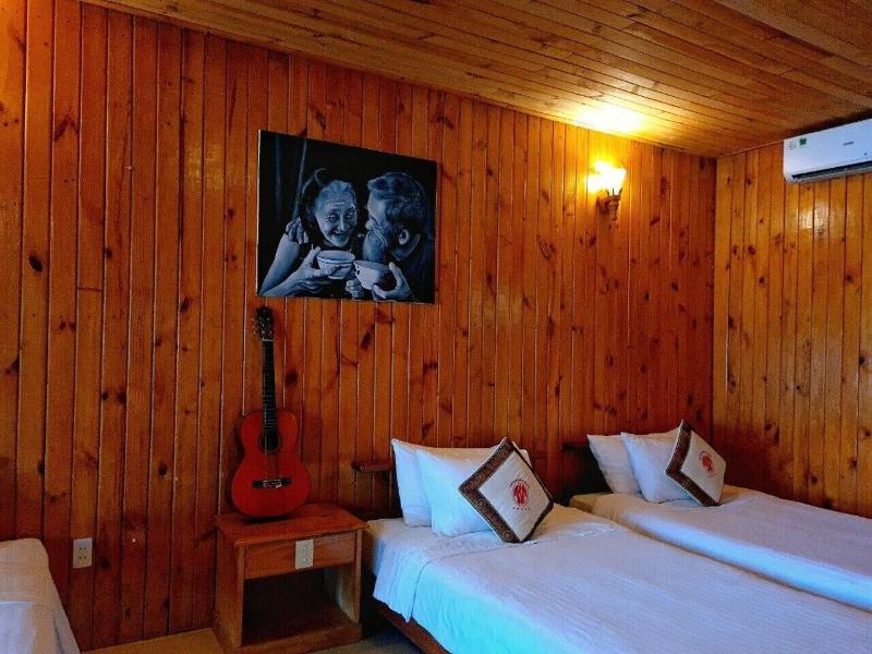 Tan Son Nhat Con Dao Resort image