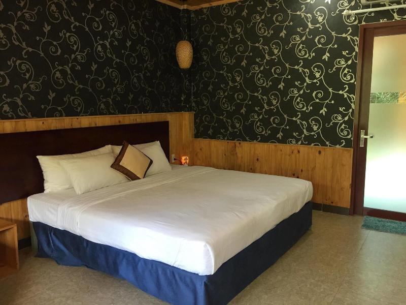 Tan Son Nhat Con Dao Resort image