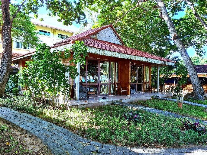 Tan Son Nhat Con Dao Resort image
