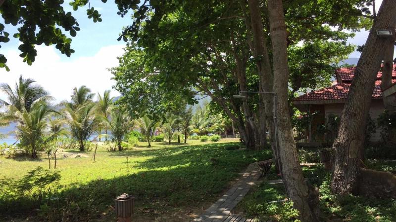 Tan Son Nhat Con Dao Resort image