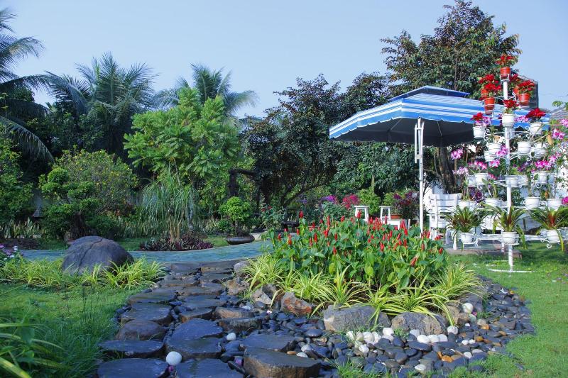 Forever Green Resort image