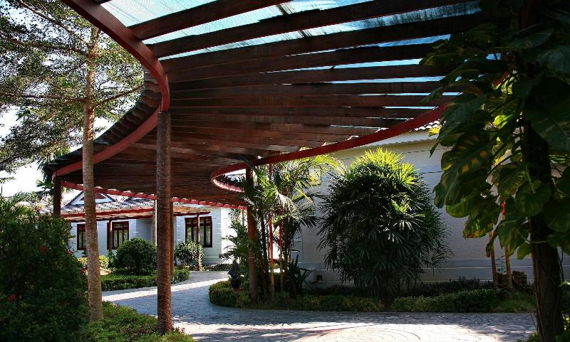 Forever Green Resort image