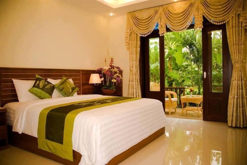 Forever Green Resort image
