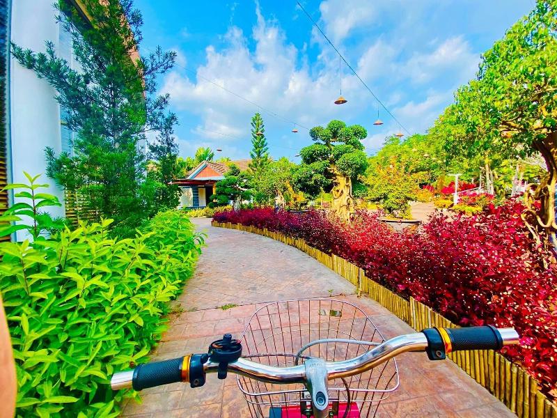 Forever Green Resort image