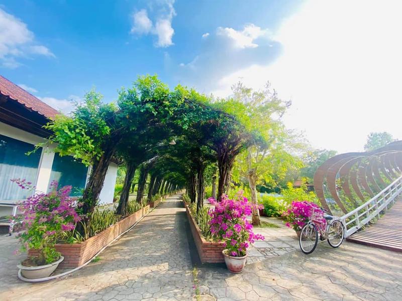 Forever Green Resort image