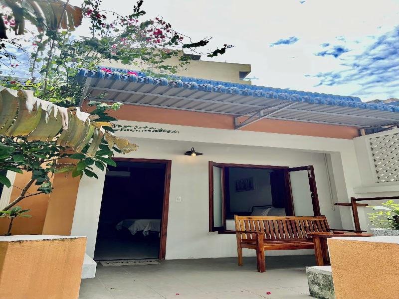 Vida Loca Resort & Sunset Beach image