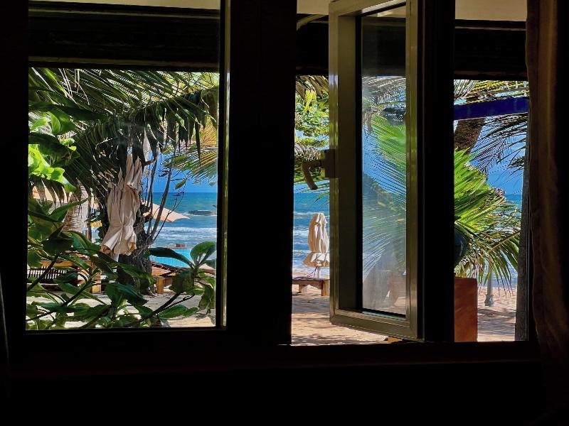 Vida Loca Resort & Sunset Beach image