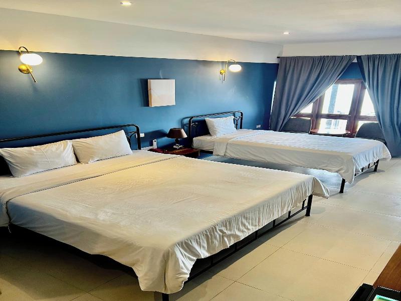 Vida Loca Resort & Sunset Beach image