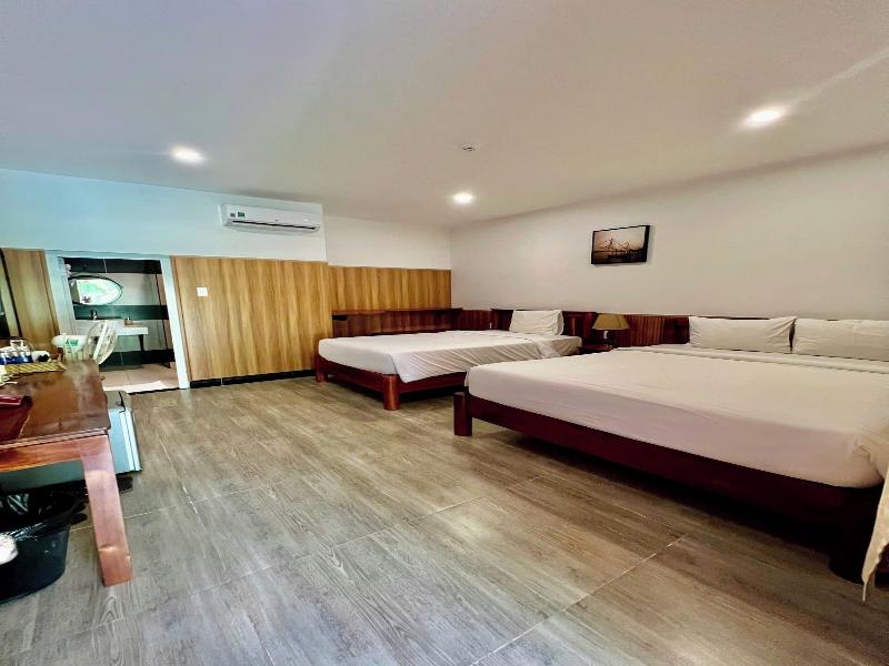 Vida Loca Resort & Sunset Beach image
