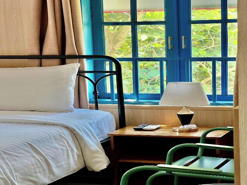Vida Loca Resort & Sunset Beach image